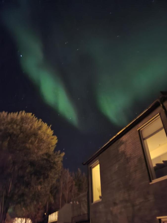 Great Rooms In A Large Modern Villa Tromsø Exteriér fotografie